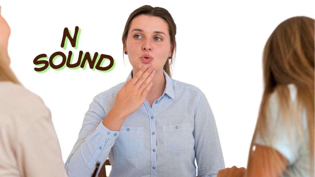 Diagram showing common pronunciation errors with the American /m/ sound, such as lips not fully closed, mixing /m/ with /n/ or /b/, dropping the final /m/, and adding an extra vowel after /m/.